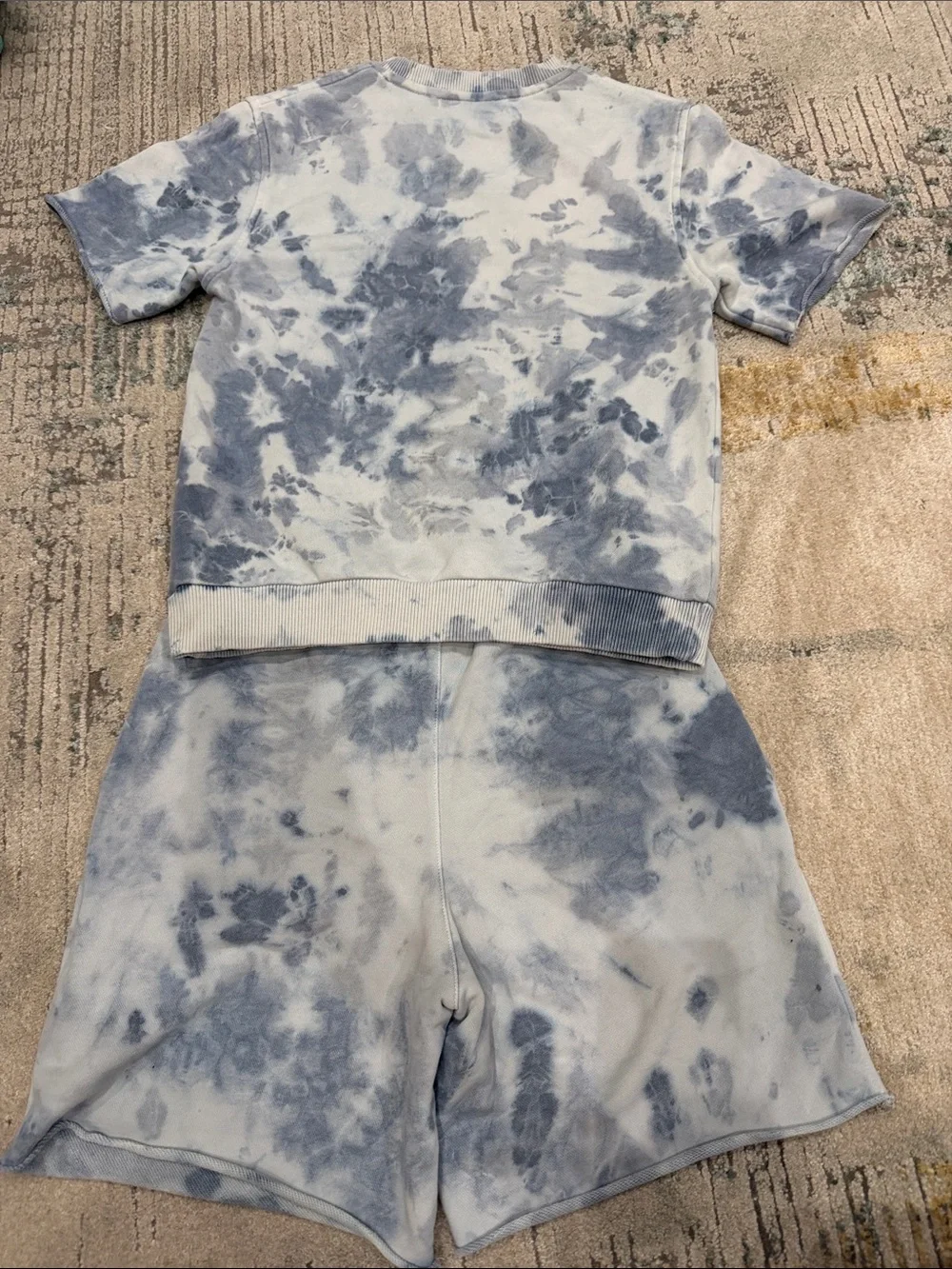 Nike Kids Blue & White Tie-Dye Short Sleeve Sweatshirt and Shorts Set